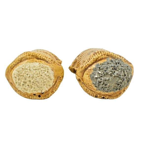 Burlap Sack Salt and Pepper Ceramic Shaker Set 3.75 inch Our Own Imports Vintage - Picture 5 of 7